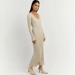 Jurken & Jumpsuits Dames*ABIGAIL - Luchtige gebreide maxi zomerjurk