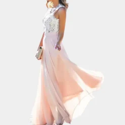 Jurken & Jumpsuits Dames*Adeline - Luchtige kanten zomerjurk voor dames Roos