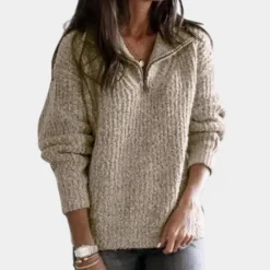 Truien & Vesten Dames*Adrianna - Chique Comfort Zomerse Trui met halve rits voor dames