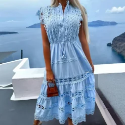 Jurken & Jumpsuits Dames*Antonina - Glamoureuze lange kanten zomerjurk met elegante flair