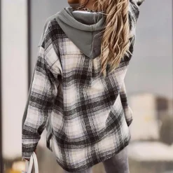 Truien & Vesten Dames*April - Elegante Lange Mouw Trui in Patchwork Design voor de Zomer