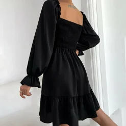 Jurken & Jumpsuits Dames*ARIA - Stijlvolle zomerjurk met ruches