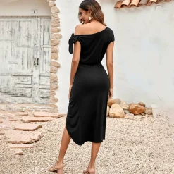 Jurken & Jumpsuits Dames*AUBRIELLA - Zomerse diagonale kraag jurk met split