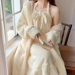 Sets Dames*Aurica - Comfort Damespyjama Set voor de Zomer Crème