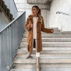 Jassen Dames*AURORA - Lange teddy jas voor dames