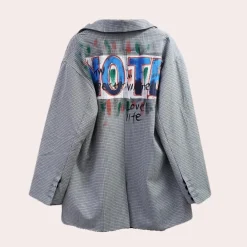 Blazers & Blouses Dames*Berthe - Oversized damesblazer met tekst voor de zomer Grijs