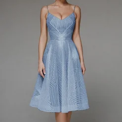 Jurken & Jumpsuits Dames*Blanca - Modieuze Zomerjurk met Elegante Open Rug