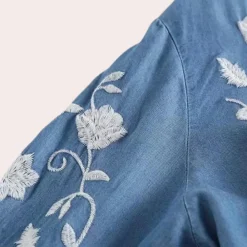 Truien & Vesten Dames*Breanne - Zomers Bloemig Geborduurde Damesvest