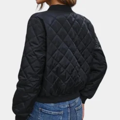 Jassen Dames*Bria - Stijlvol zomerbomberjack voor dames Zwart