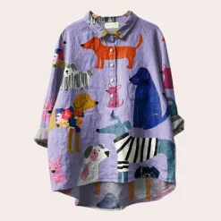 Topjes & Shirts Dames*Brynja - Zomershirt met speelse hondenprint voor dames Veelkleurig