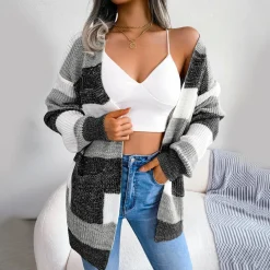 Truien & Vesten Dames*CADENCE - Slim en stijlvol zomer vest