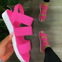 Damesschoenen*Comfortabele zomersandalen met bandjes voor dame