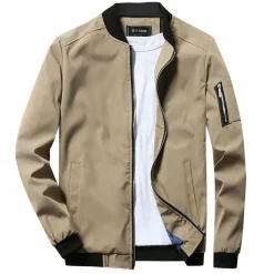 Jassen Heren*CRISTIAN - Stijlvolle en korte zomerjas voor heren, perfect voor de lente en zomer.