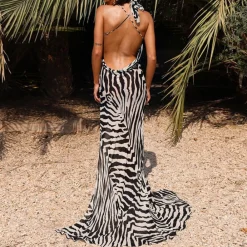 Jurken & Jumpsuits Dames*Dayana - Gedurfde Rugloze Maxi met Zebra Strepen voor de Zomer Zwart