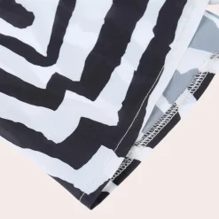 Jurken & Jumpsuits Dames*Dayana - Gedurfde Rugloze Maxi met Zebra Strepen voor de Zomer Zwart