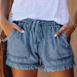 Broeken & Rokken Dames*Delfine - Moeiteloze zomerstijl damesshort met steekzakken