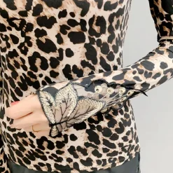 Topjes & Shirts Dames*Dorotea – Elegante Zomerse Dames Top met print Luipaard