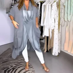 Topjes & Shirts Dames*DOROTHY - Stijlvolle zomertop met V-hals