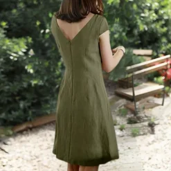 Jurken & Jumpsuits Dames*Effen en modieuze damesjurk voor de zomer