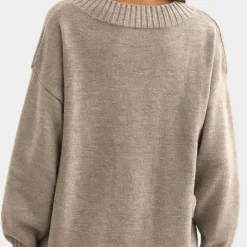 Truien & Vesten Dames*Elegante damestrui met v-hals voor de zomer