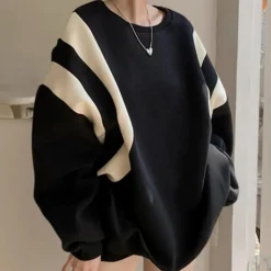 Topjes & Shirts Dames*ELIANY - Moderne Los Sweatshirt voor Dames - Zomerse Editie Zwart