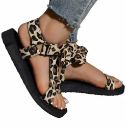 Damesschoenen*Elisa - Modieuze Zomersandalen voor Vrouwen Luipaard