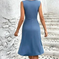 Jurken & Jumpsuits Dames*ELLIANNA - Luchtige zomerjurk midi met knielengte voor dames