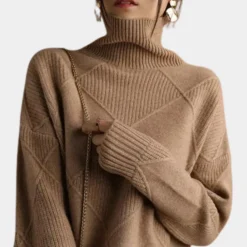 Truien & Vesten Dames*Ellie - Stijlvolle zomerse coltrui voor dames