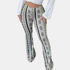 Broeken & Rokken Dames*Elvera - Boho stijl uitlopende damesbroek voor de zomer