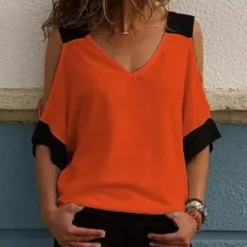 Topjes & Shirts Dames*Elvira - Casual Zomertop met Koude Schouders voor Dames