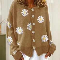 Truien & Vesten Dames*ENYA - Luchtig gebreid vest met knopen voor dames, perfect voor de zomer