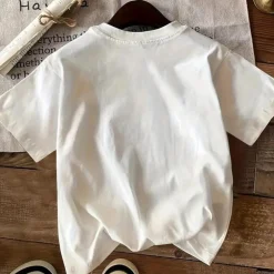 Topjes & Shirts Dames*Evelien - Trendy Zomerse Oktoberfest T-shirt voor dames Wit