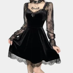 Jurken & Jumpsuits Dames*Genoveva - Fluwelen Elegantie met Kanten Mouwen Zomerjurk