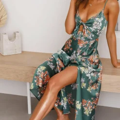 Jurken & Jumpsuits Dames*GEORGETTE - Elegante en stijlvolle zomerjurk Groen