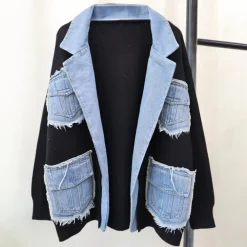 Truien & Vesten Dames*Hadria - Stijlvol gebreid damesvest met denimaccenten voor de zomer