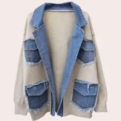 Truien & Vesten Dames*Hadria - Stijlvol gebreid damesvest met denimaccenten voor de zomer