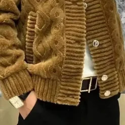 Truien & Vesten Heren*HOWARD - Comfortabel Zomervest voor Heren Olijfgroen