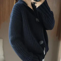 Truien & Vesten Dames*INARA - Moderne Gebreide Zomer Vest voor Dames Marineblauw