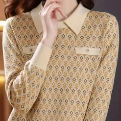 Truien & Vesten Dames*Ivanka - Vrouwelijke gebreide zomerse trui voor dames Abrikoos