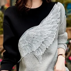 Topjes & Shirts Dames*JEASELLE - Luxe Zomersweatshirt voor Dames Zwart