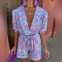 Jurken & Jumpsuits Dames*KAHLANI - Stijlvolle v-hals zomer romper