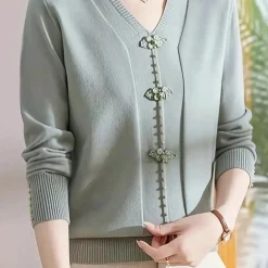 Truien & Vesten Dames*Katiya - Elegante v-hals zomertrui voor dames Lichtgroen