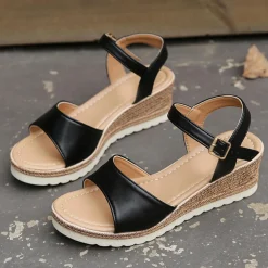 Damesschoenen*KIANA - Zomerse casual sleehak sandalen