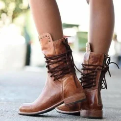 Damesschoenen*LATISHA - Chique en gezellige zomerse laarzen Bruin