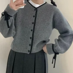 Truien & Vesten Dames*LAVANDA - Gebreid Damesvest met een Retro Twist voor de Zomer