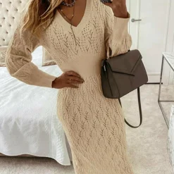 Jurken & Jumpsuits Dames*Layla - GEBREIDE ZOMERJURK MET LANGE MOUWEN