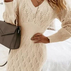 Jurken & Jumpsuits Dames*Layla - GEBREIDE ZOMERJURK MET LANGE MOUWEN