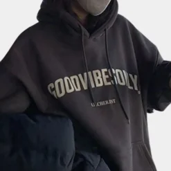 Truien & Vesten Dames*Lichte en bedrukte dameshoodie voor de zomer