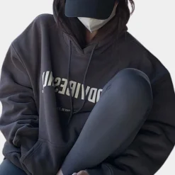 Truien & Vesten Dames*Lichte en bedrukte dameshoodie voor de zomer