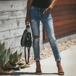 Broeken & Rokken Dames*LISELOTTE - Vrouwen gescheurde zomerjeans